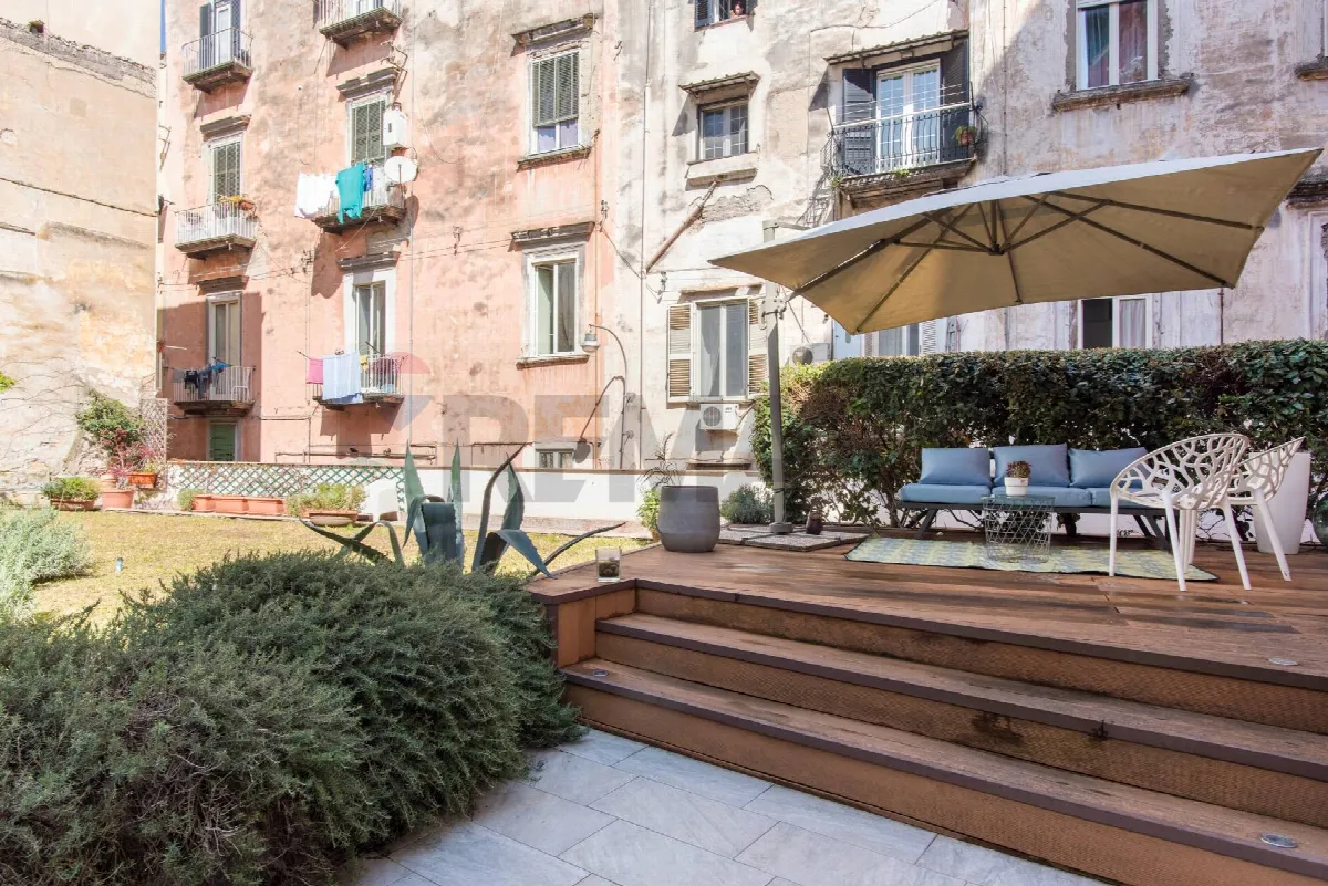 Appartamento in vendita a Napoli, Avvocata - foto 2