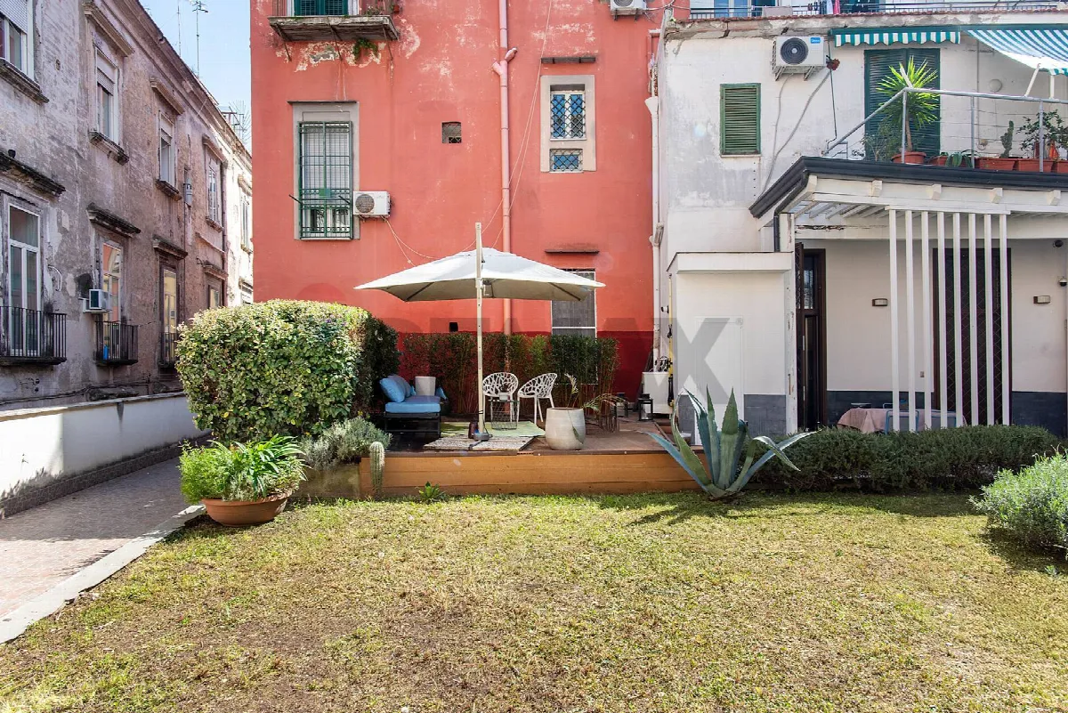 Appartamento in vendita a Napoli, Avvocata - foto 3