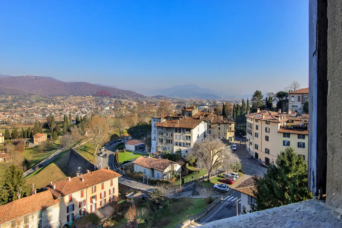 Appartamento in vendita a Bergamo, Città Alta Centrale - foto 2