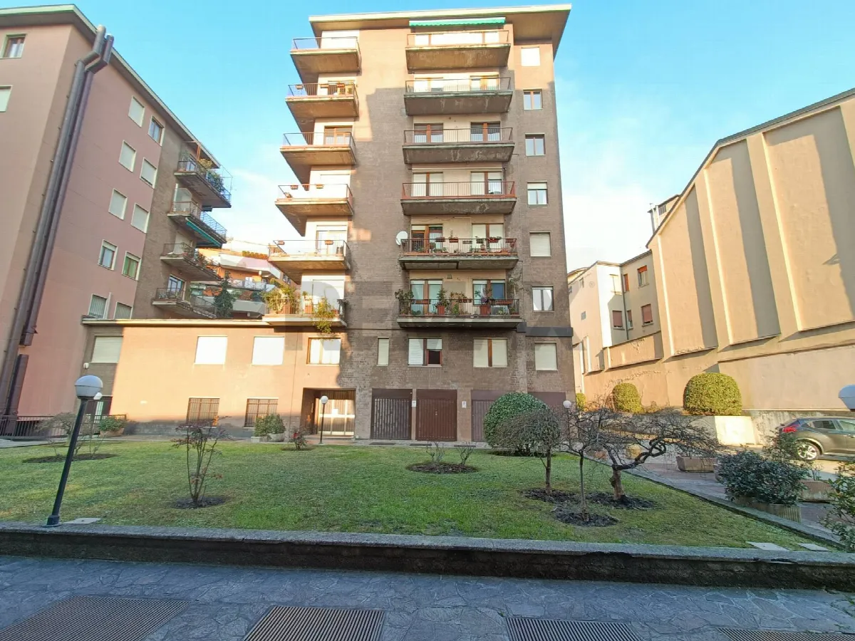 Appartamento in vendita a Bergamo, Centrale - foto 4