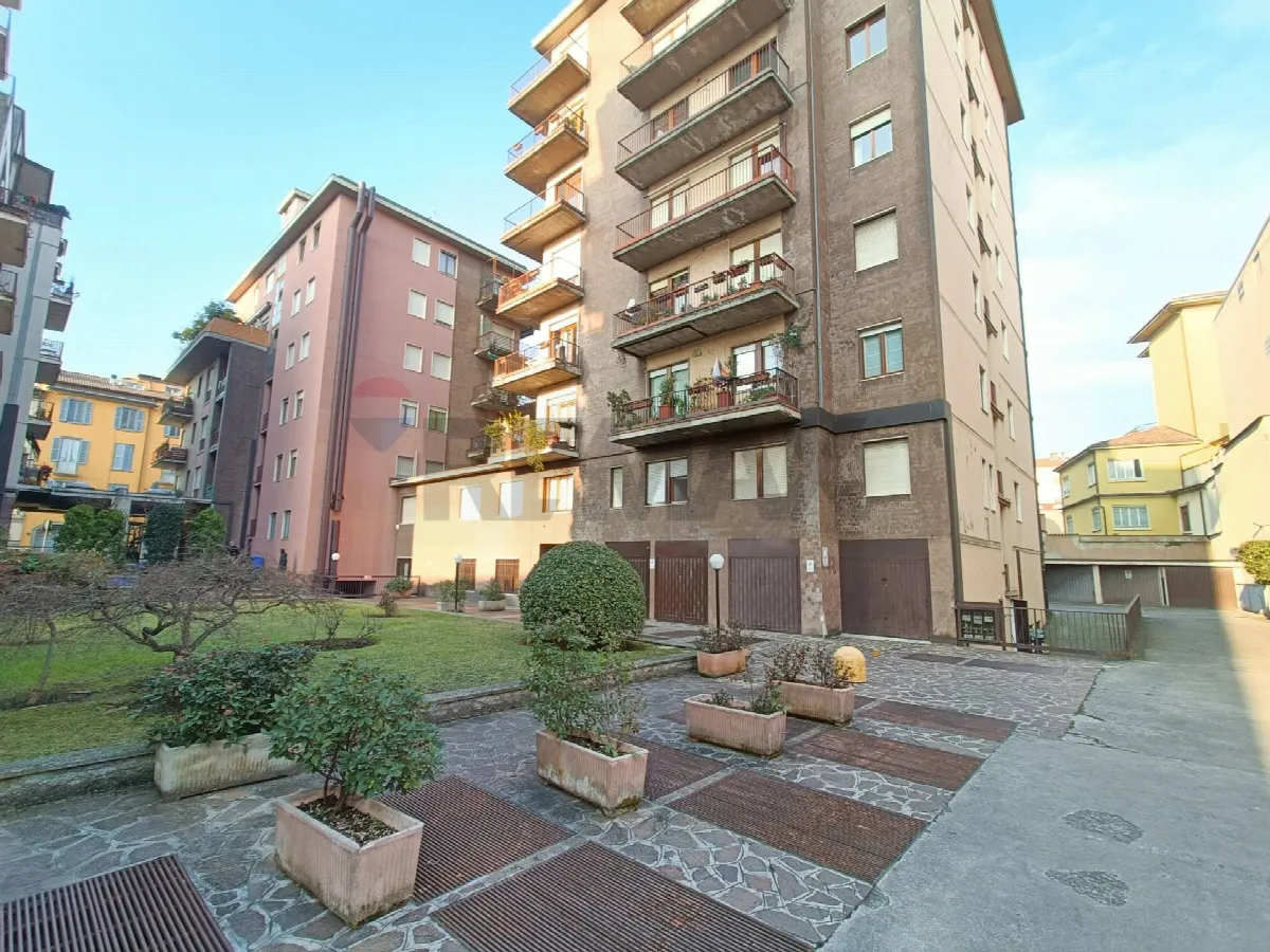 Appartamento in vendita a Bergamo, Centrale - foto 5