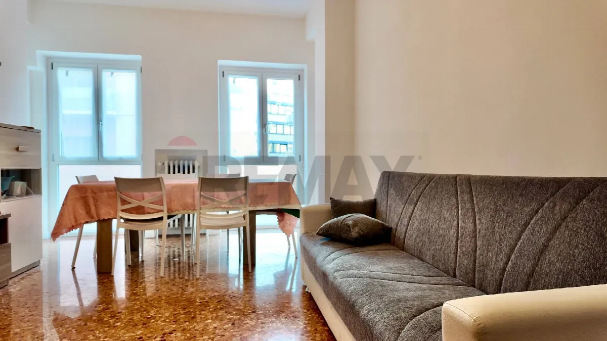 Appartamento in vendita a Ancona, Centro - foto 1