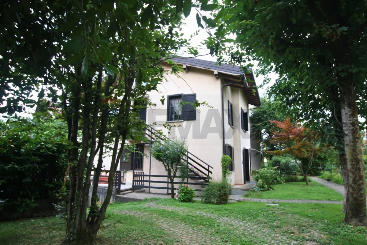 Appartamento in vendita a Mozzo - foto 1