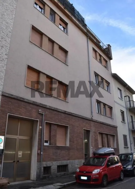 Appartamento in vendita a Novara, Centro - foto 1