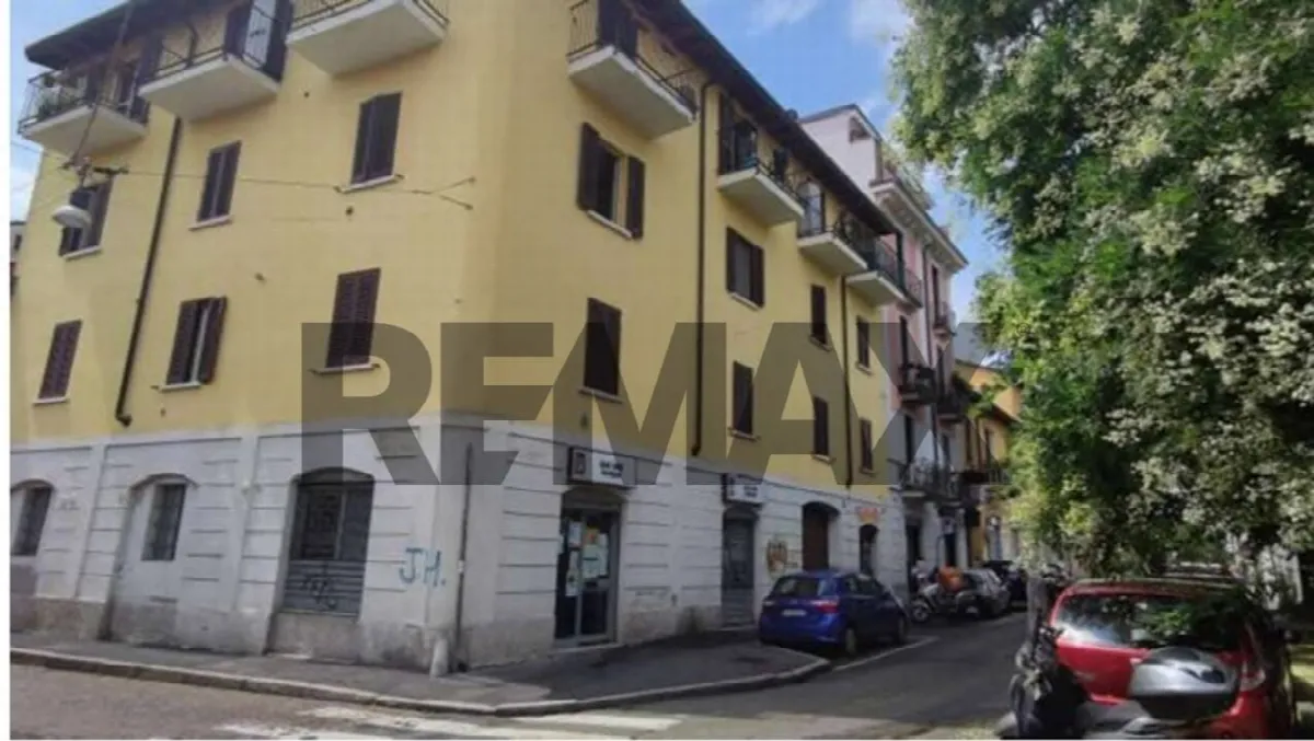 Appartamento in vendita a Milano, Baggio - foto 1