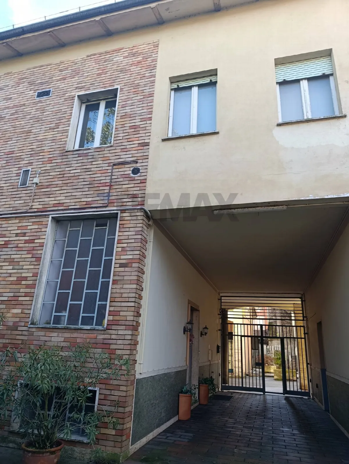 Appartamento in vendita a Sannazzaro de' Burgondi - foto 1