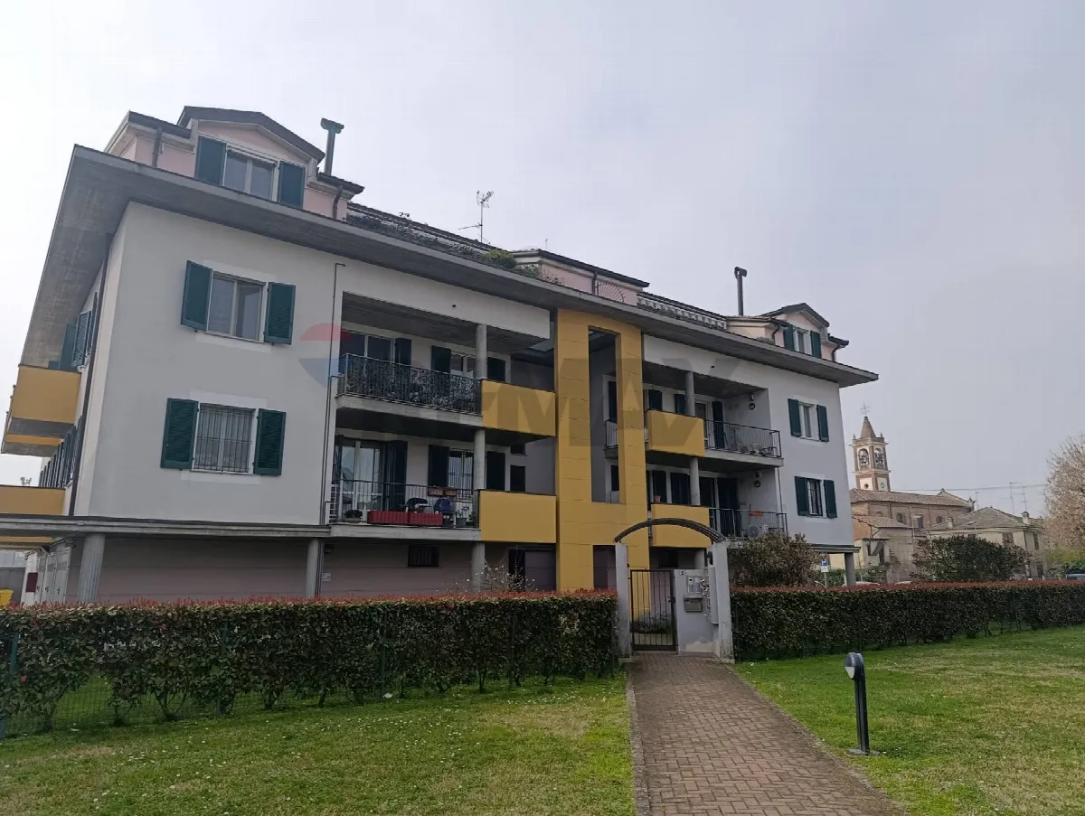 Appartamento in vendita a San Martino Siccomario - foto 1