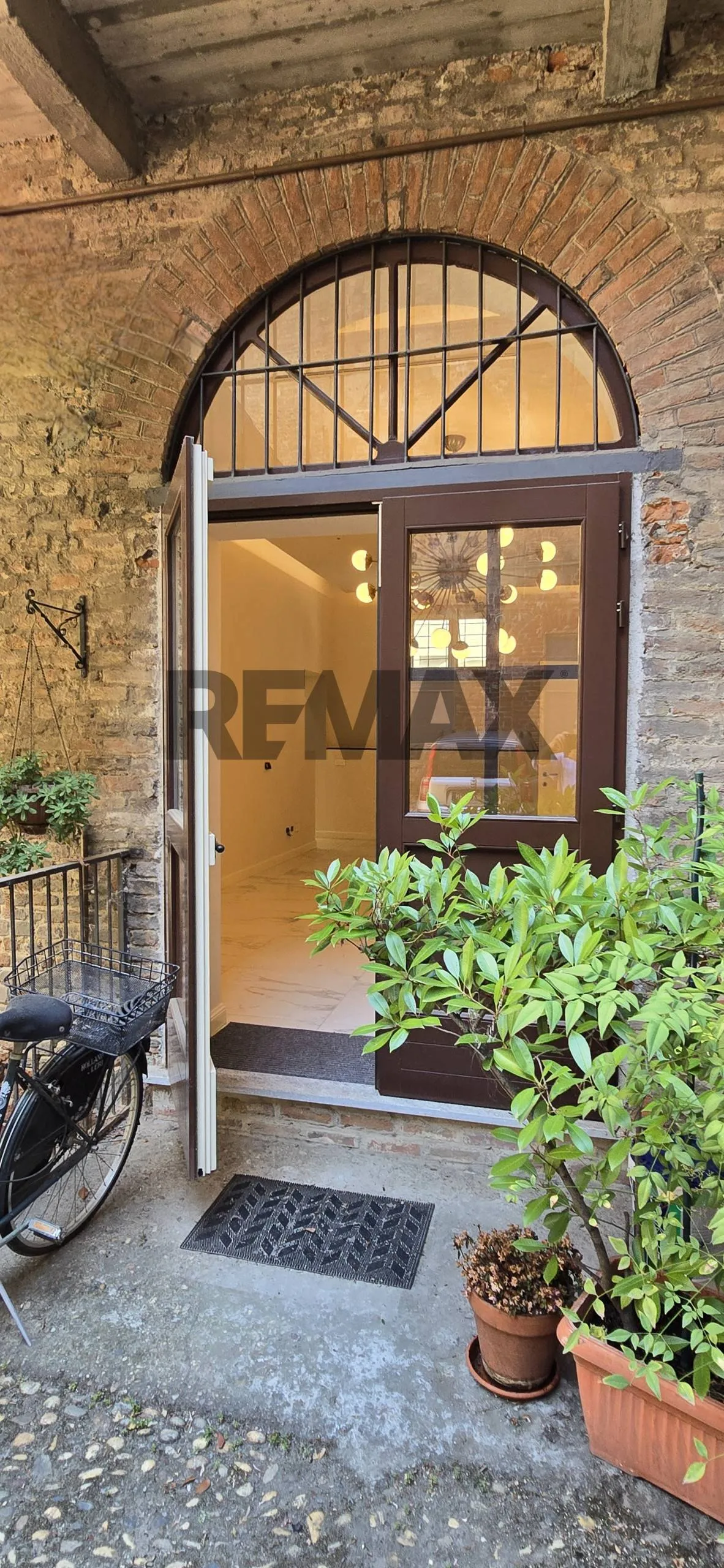 Appartamento in vendita a Pavia, Centro Storico - foto 3