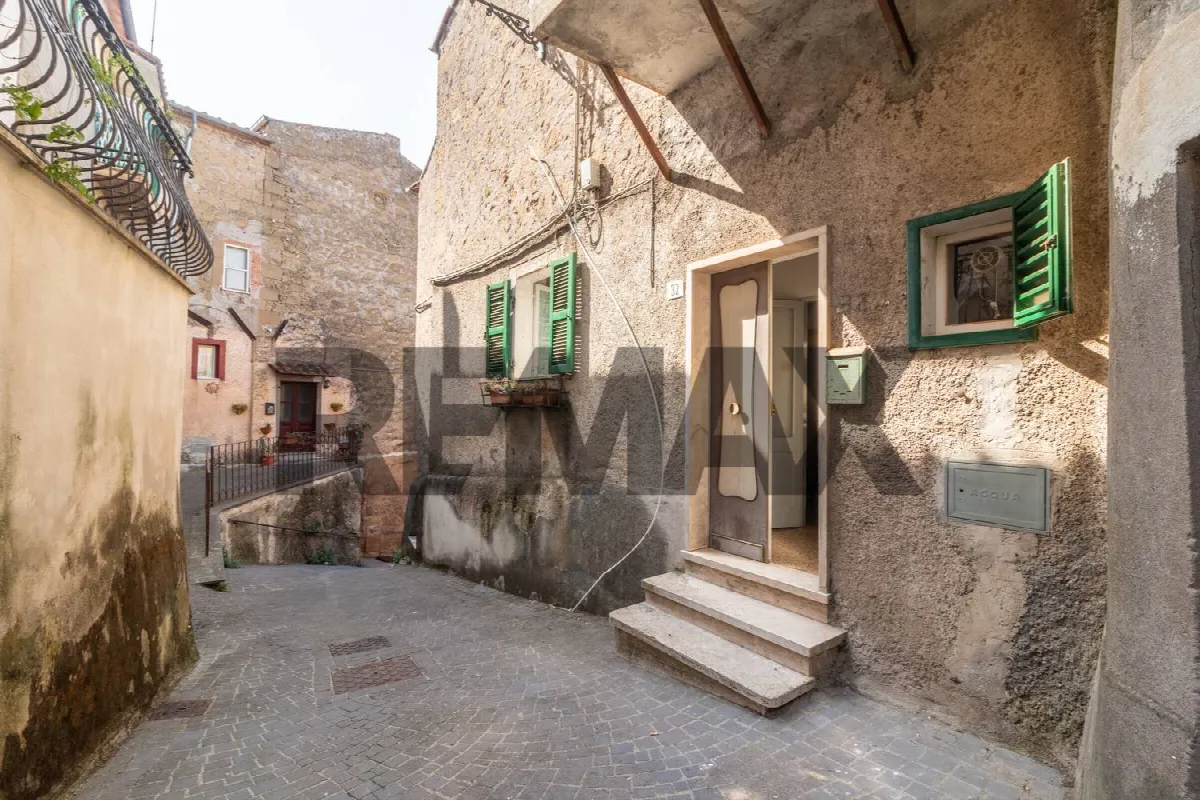 Appartamento in vendita a Ischia di Castro - foto 4