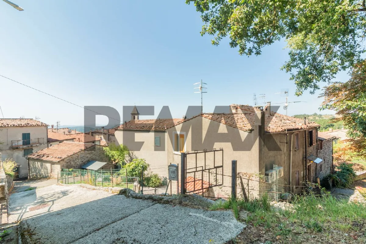 Appartamento in vendita a Semproniano, Petricci - foto 2