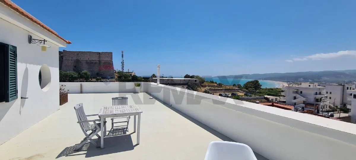 Appartamento in vendita a Vieste, Zona Castello - Corso Cesare Battisti - foto 1