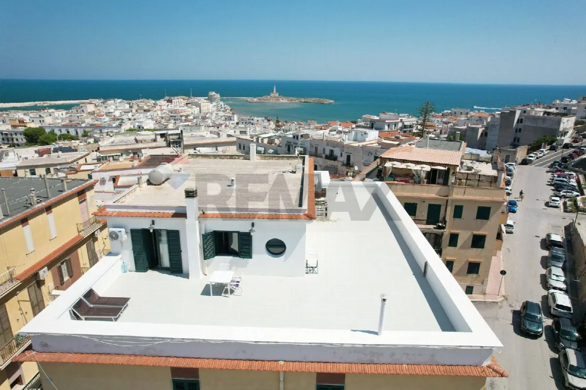 Appartamento in vendita a Vieste, Zona Castello - Corso Cesare Battisti - foto 2