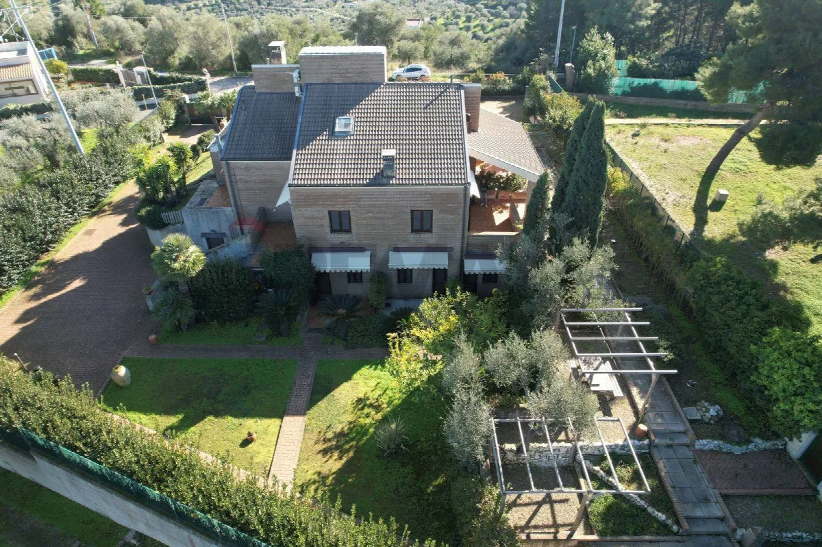 Appartamento in vendita a Vieste, Periferia - foto 4