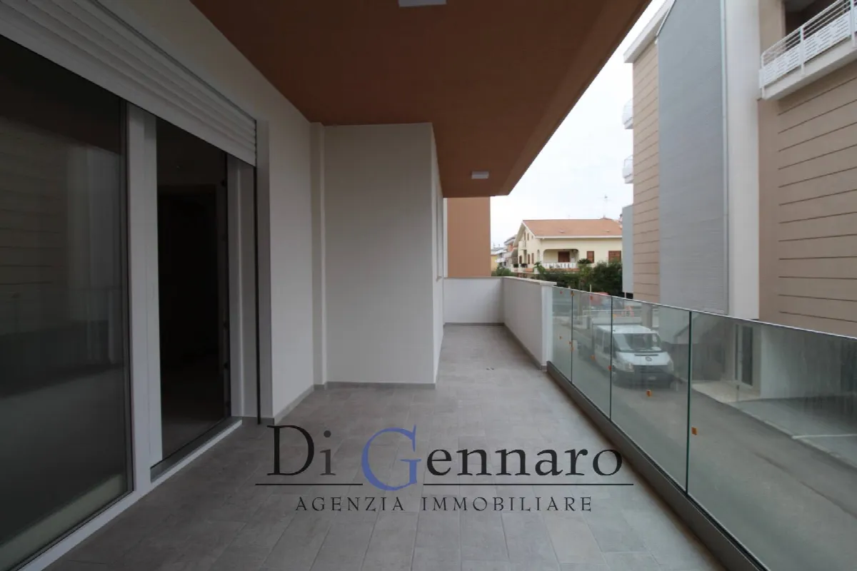 Trilocale in vendita a Alba Adriatica, Zona Mare - foto 10