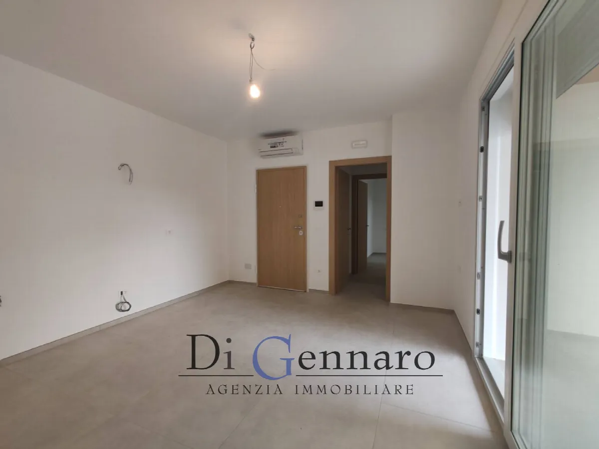 Trilocale in vendita a Alba Adriatica, Zona Mare - foto 7