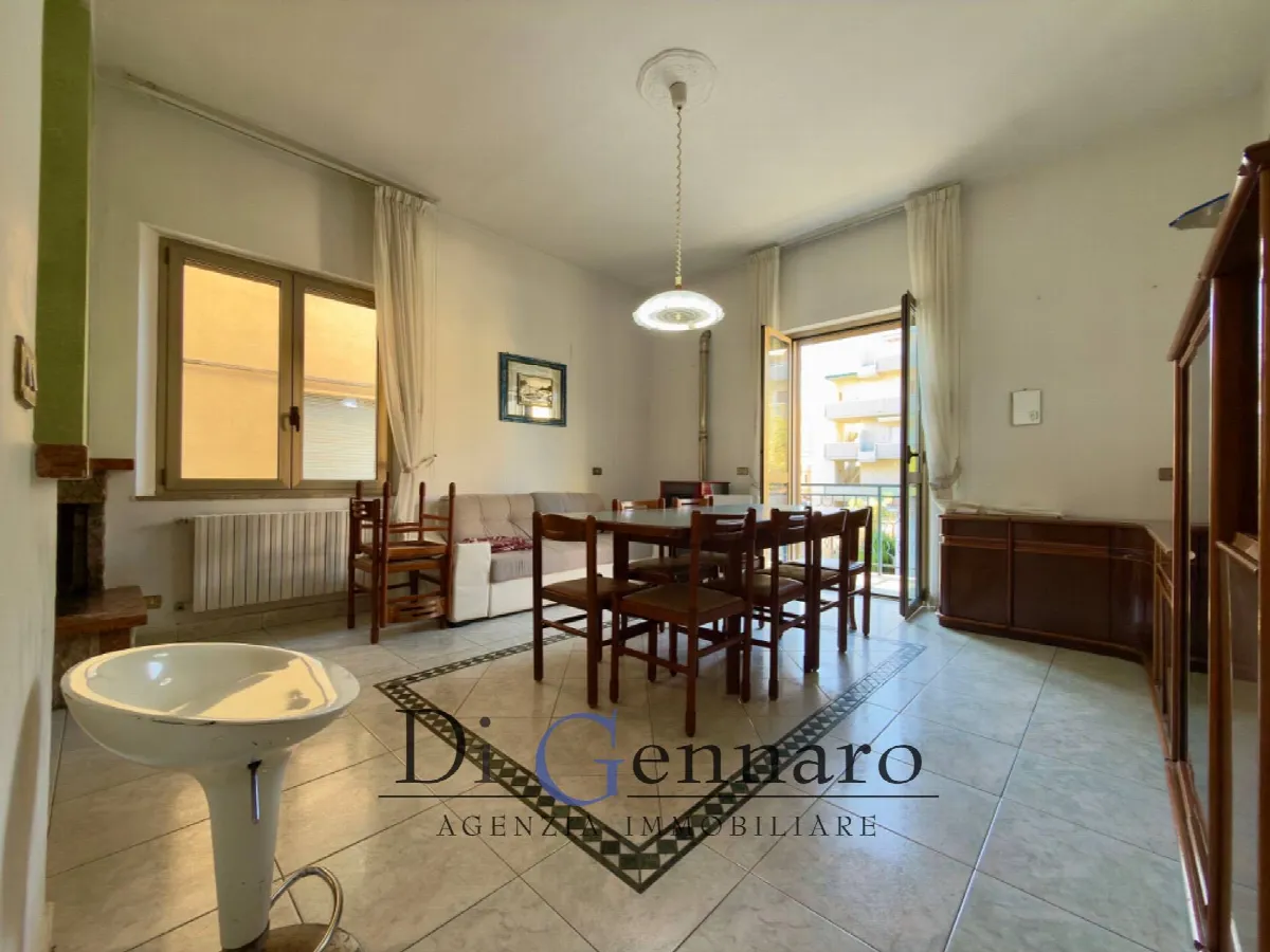 Quadrilocale in vendita a Alba Adriatica, Zona Mare - foto 4