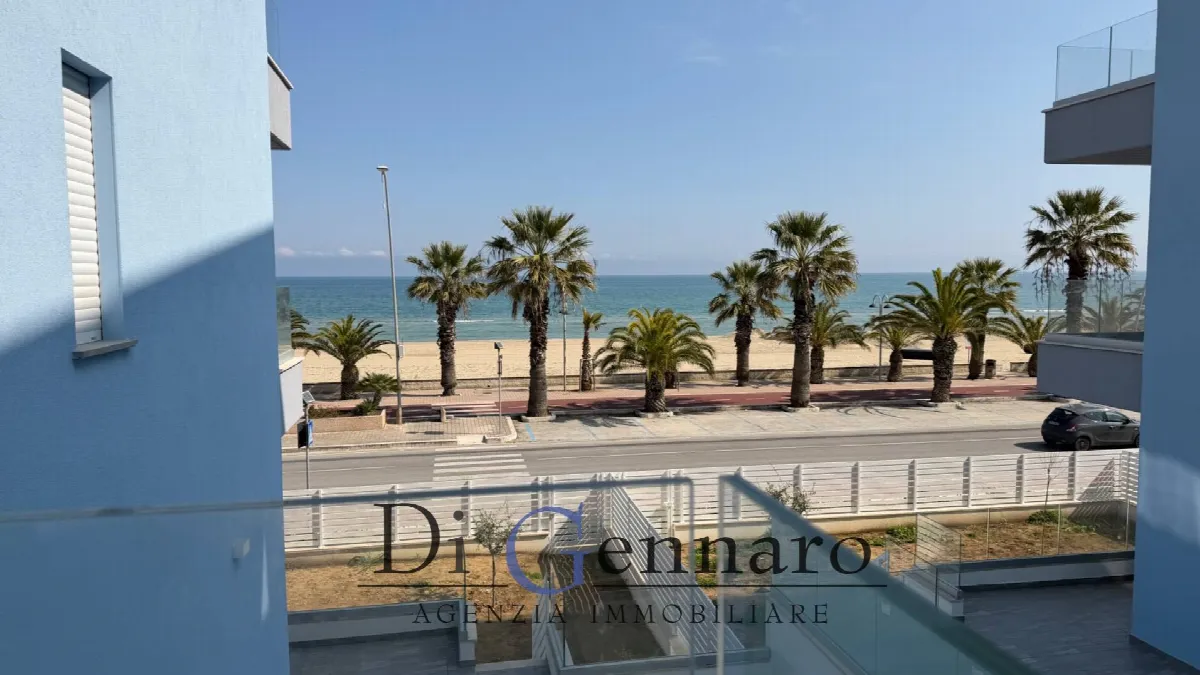 Trilocale in vendita a Tortoreto, Zona Mare - foto 1