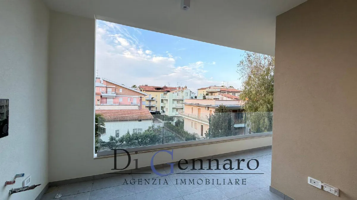 Appartamento Trilocale in vendita a Martinsicuro, Villa Rosa - foto 8