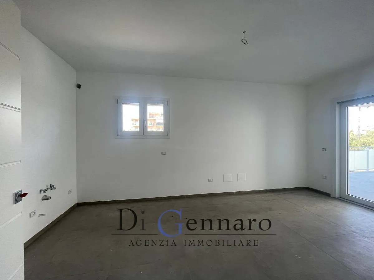 Appartamento Trilocale in vendita a Alba Adriatica, centrale - foto 4