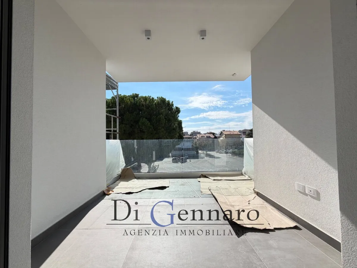 Appartamento Trilocale in vendita a Tortoreto, Zona Mare - foto 4
