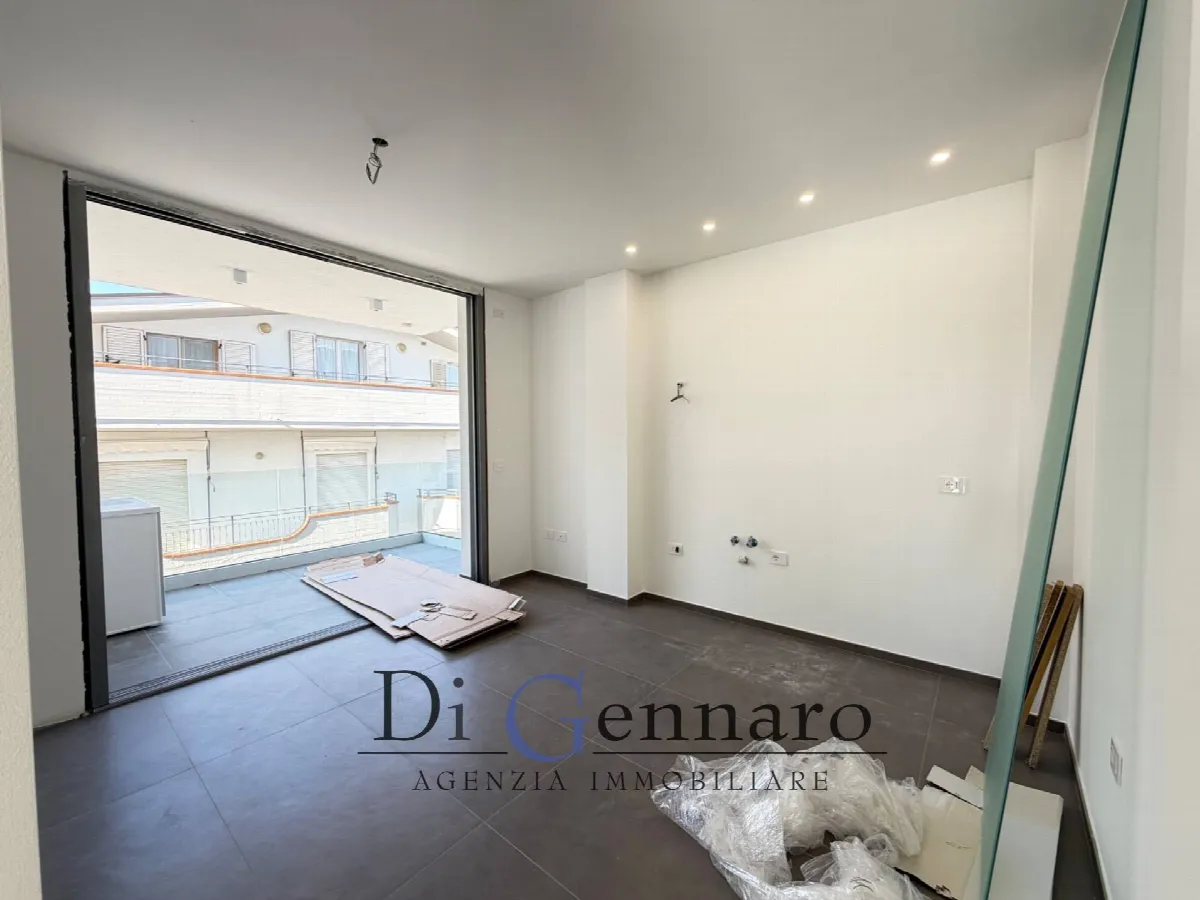 Appartamento Trilocale in vendita a Tortoreto, Zona Mare - foto 8