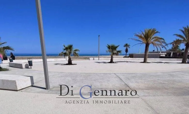 Appartamento in vendita a Alba Adriatica, Zona Mare - foto 3