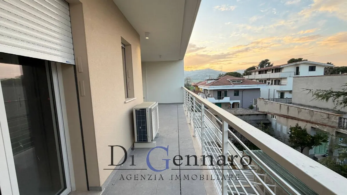 Appartamento Trilocale in vendita a Martinsicuro, Villa Rosa - foto 10