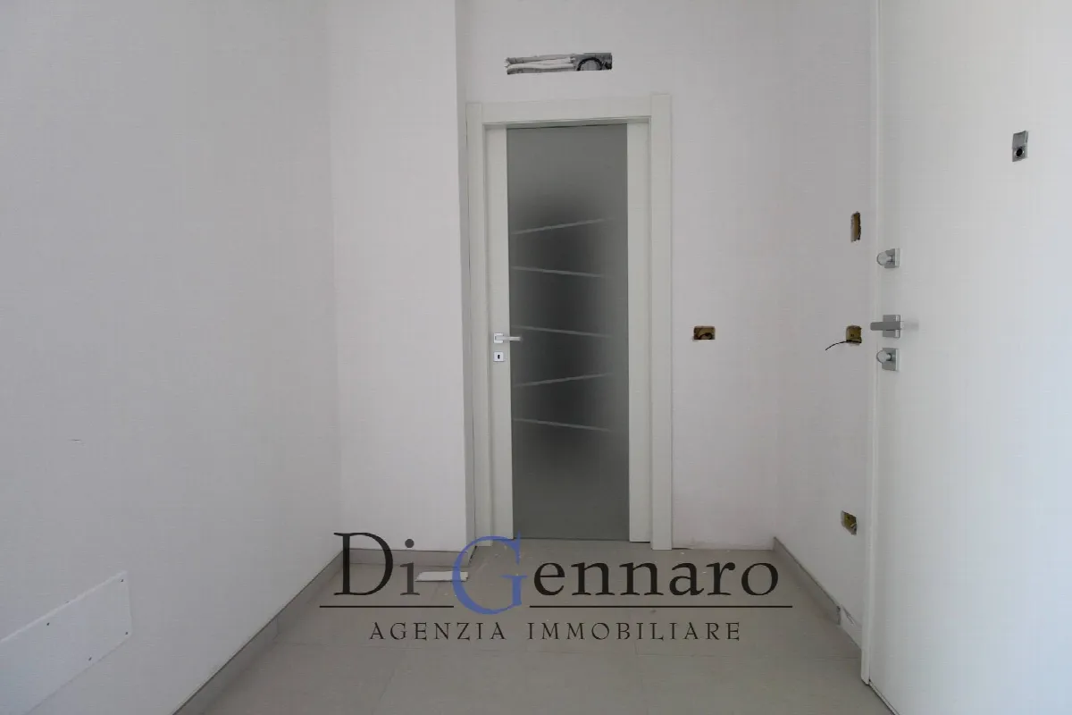 Appartamento Trilocale in vendita a Martinsicuro, Villa Rosa - foto 6