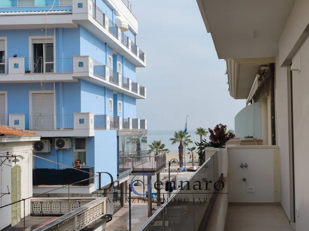 Trilocale in vendita a Tortoreto, Zona Mare - foto 1