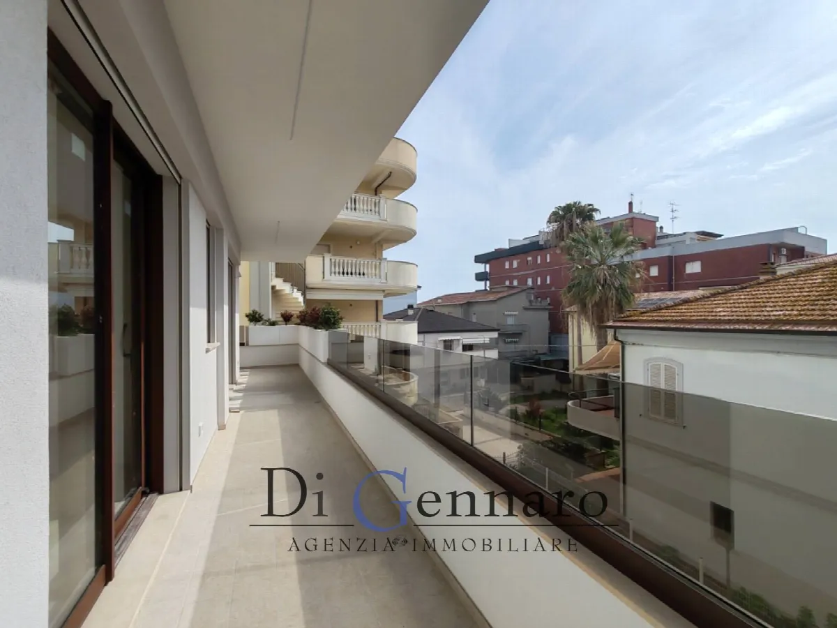 Trilocale in vendita a Tortoreto, Zona Mare - foto 1