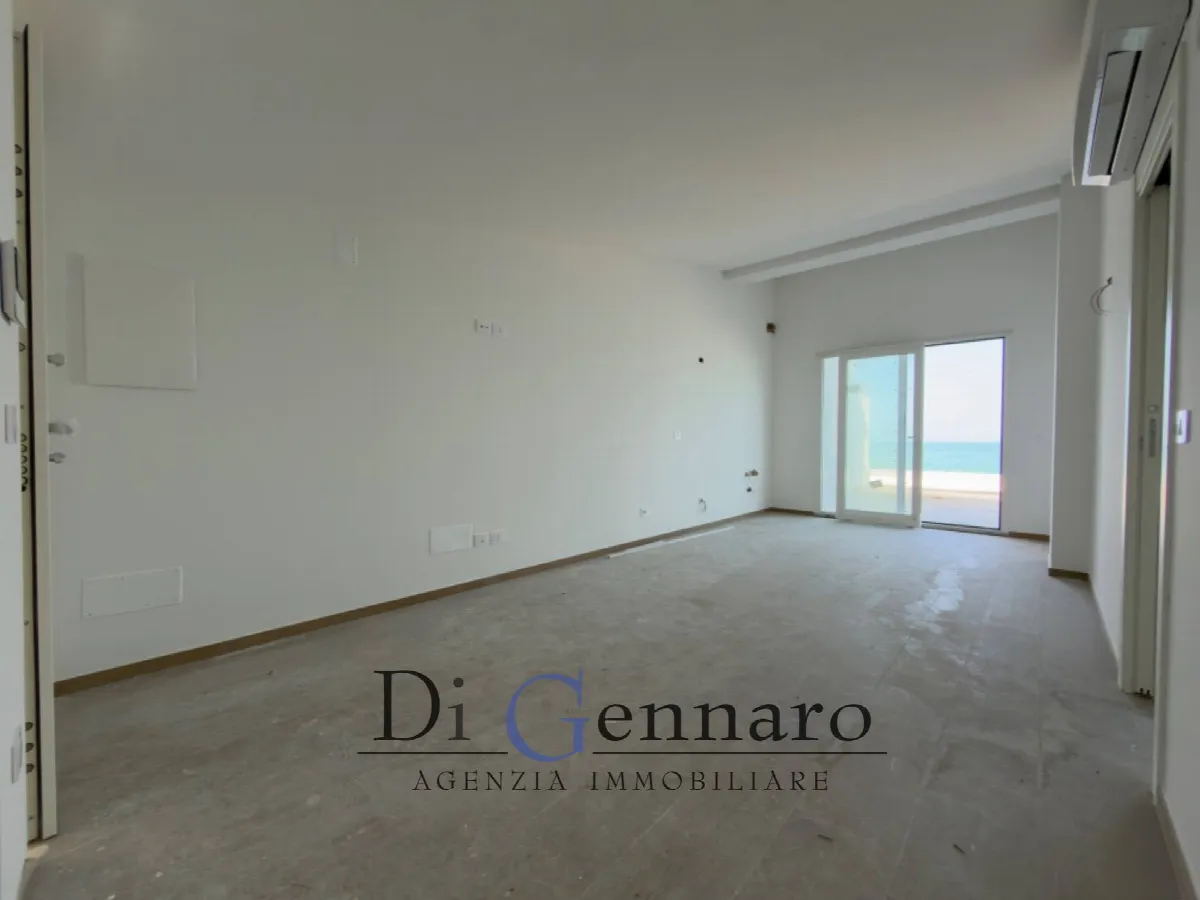 Trilocale in vendita a Tortoreto, Zona Mare - foto 3