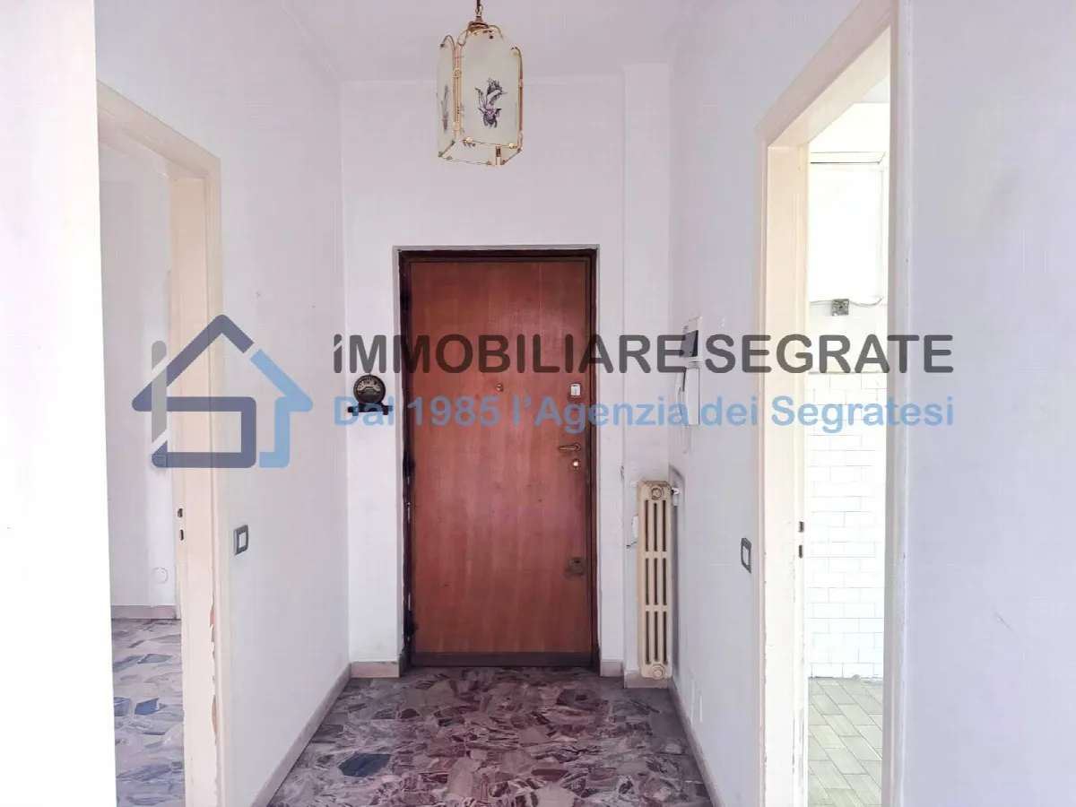 4 Locali in vendita a Segrate, Redecesio - foto 3