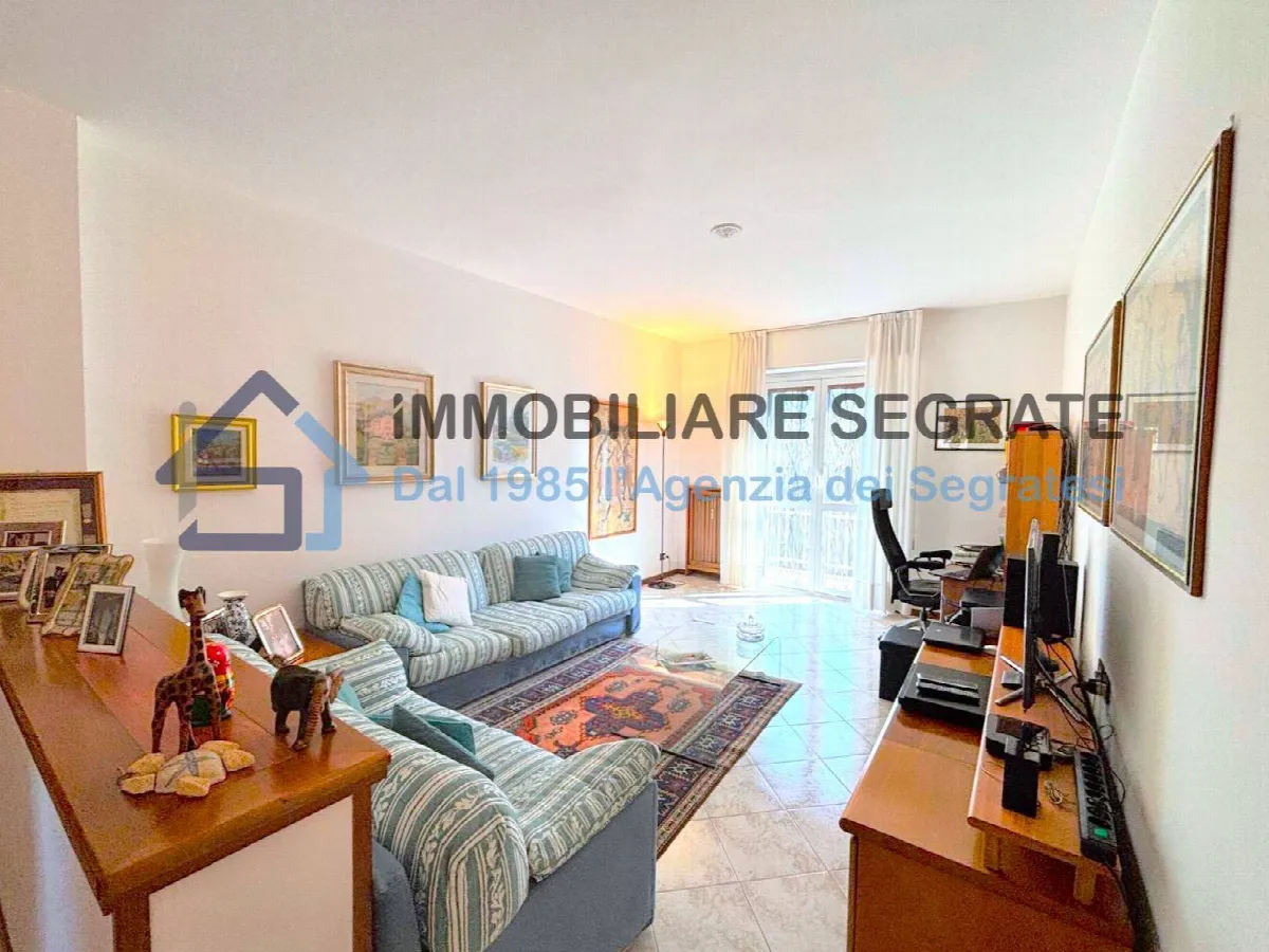 4 Locali in vendita a Segrate, Villaggio Ambrosiano - foto 5