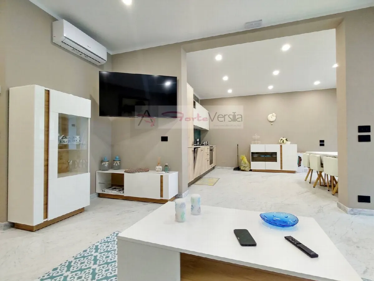 appartamento in vendita a Pietrasanta, Tonfano - foto 1
