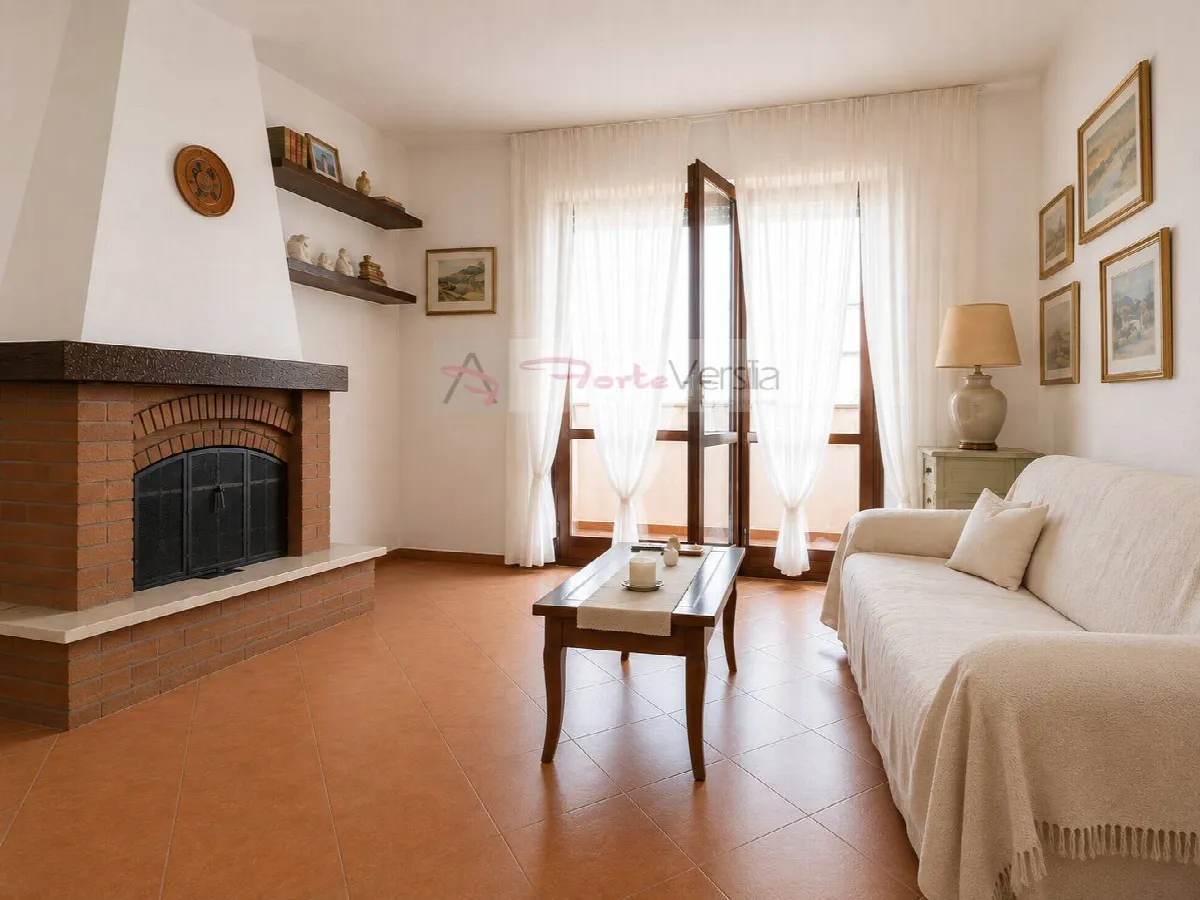 appartamento in vendita a Seravezza, Querceta - foto 2