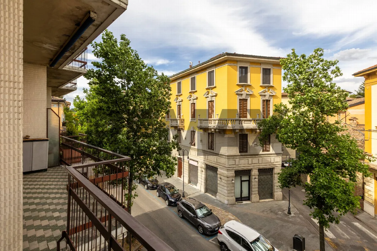 Appartamento in vendita a Salsomaggiore Terme, Salsomaggiore Terme - foto 2