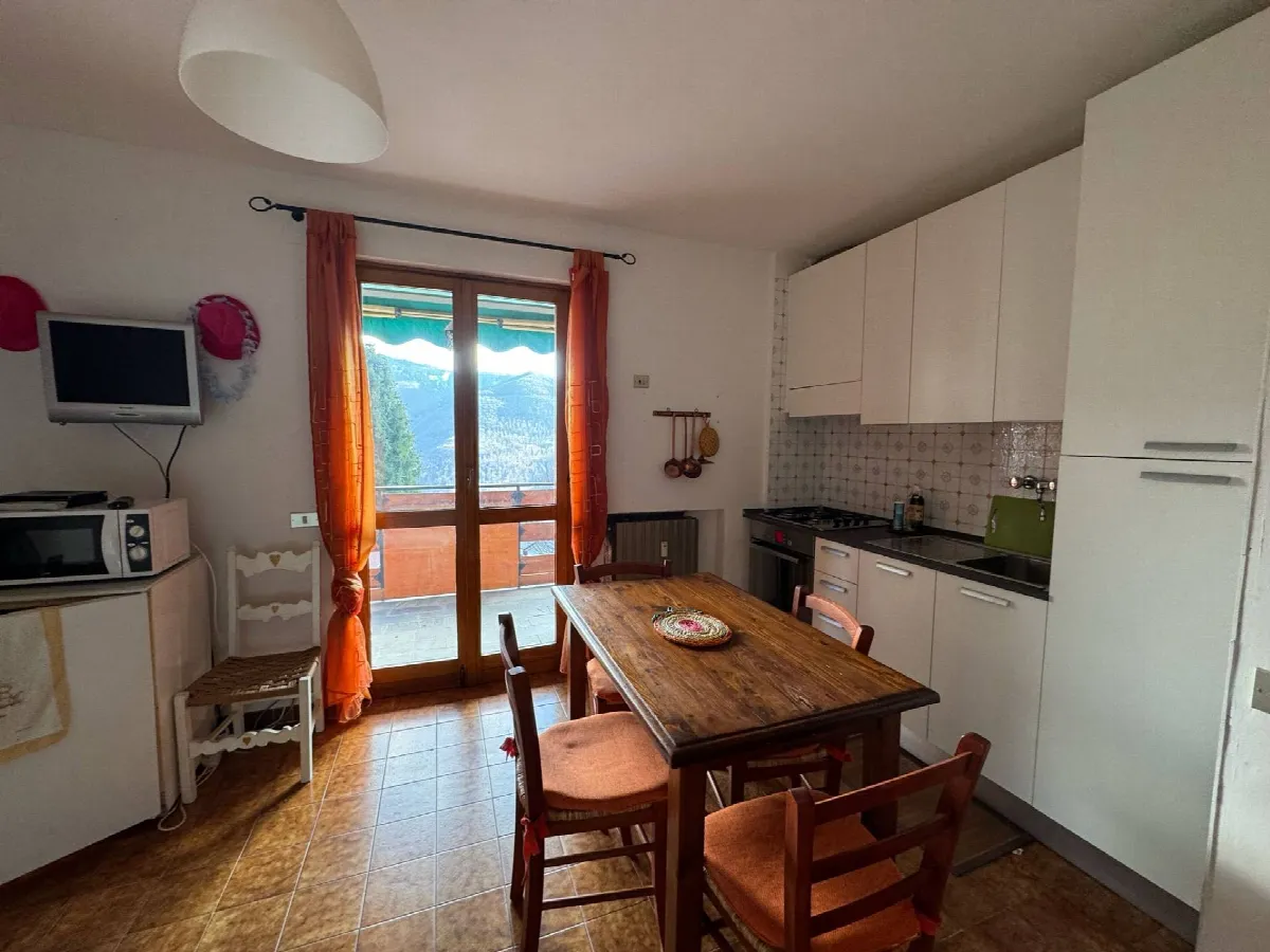 Appartamento in vendita a Roburent, San Giacomo Di Roburent - foto 2