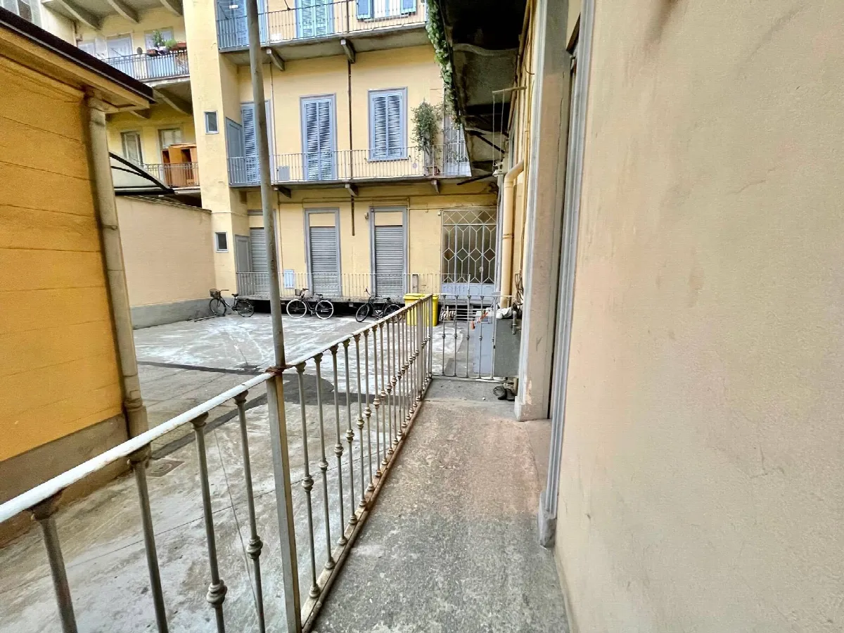 Appartamento in vendita a Torino, Centro - foto 8