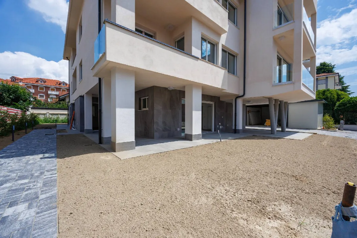 Appartamento in vendita a Ciriè, Parco - foto 2