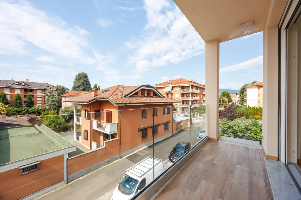 Appartamento in vendita a Ciriè, Parco - foto 2