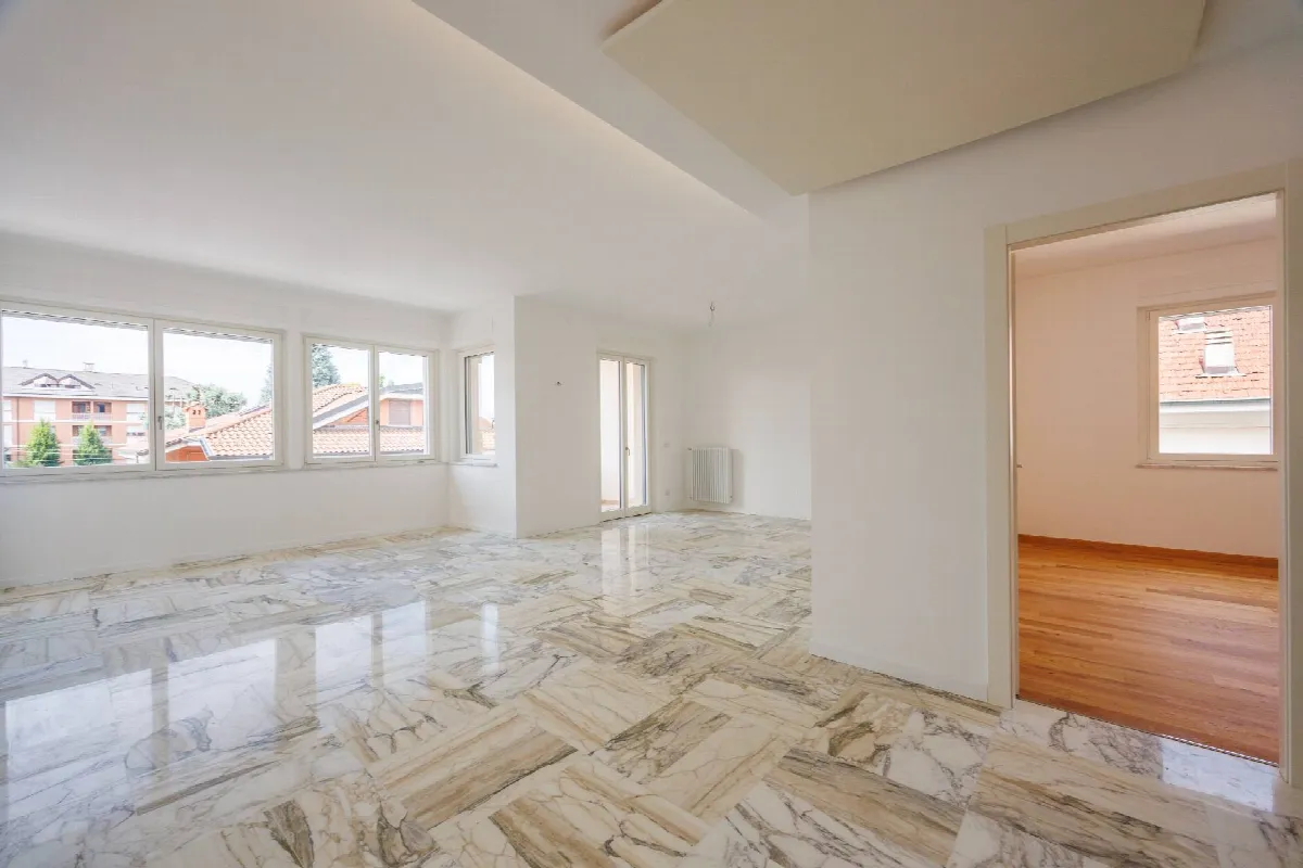 Appartamento in vendita a Ciriè, Parco - foto 6