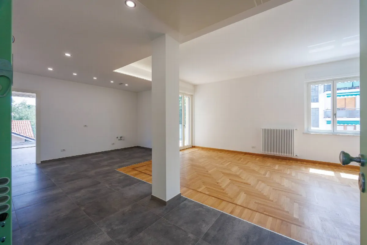 Appartamento in vendita a Ciriè, Parco - foto 5