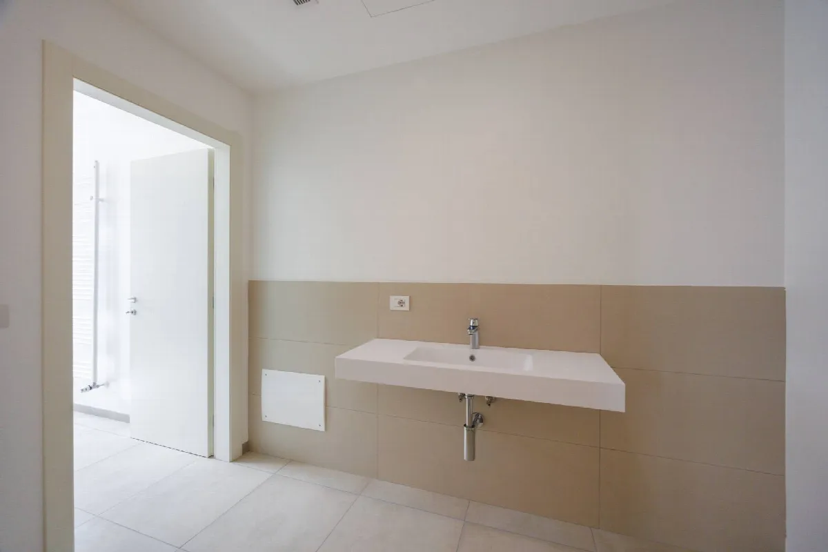 Appartamento in vendita a Ciriè, Parco - foto 7