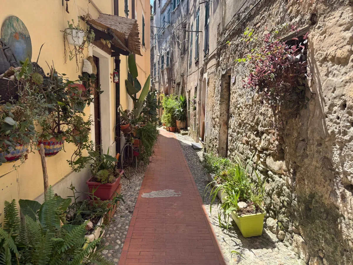 Appartamento in vendita a Ventimiglia, Centro - foto 2