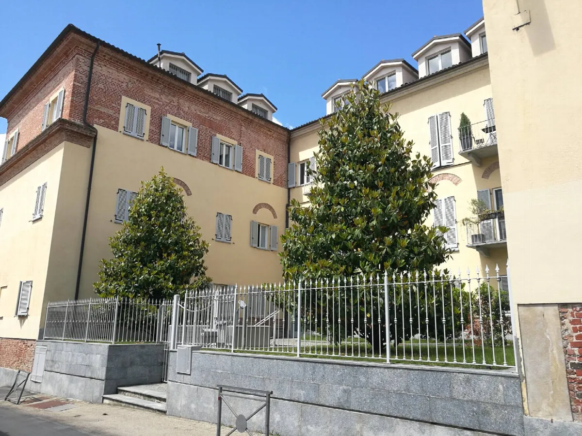 Appartamento in vendita a Asti, Centro Storico - foto 3