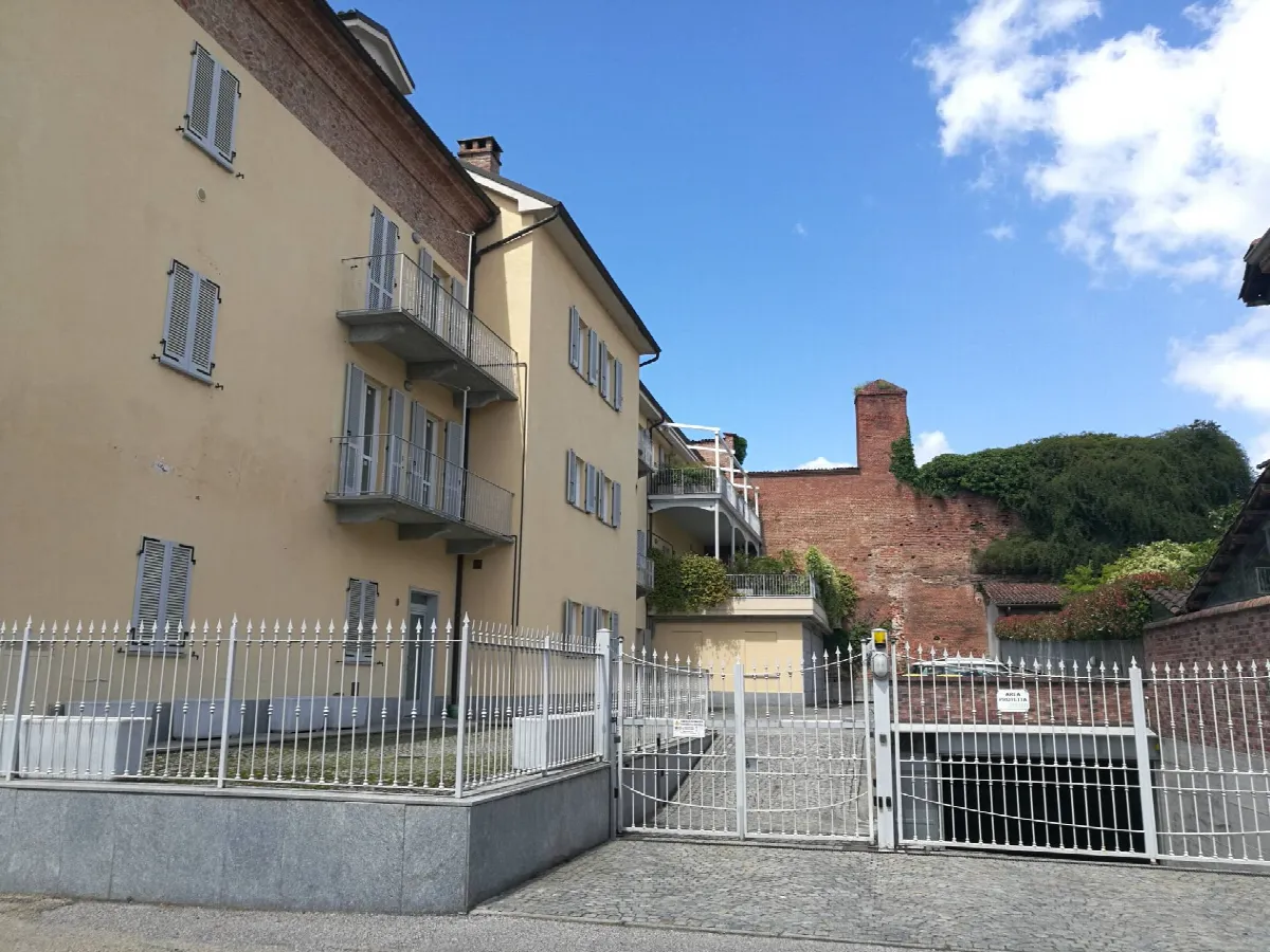 Appartamento in vendita a Asti, Centro Storico - foto 4