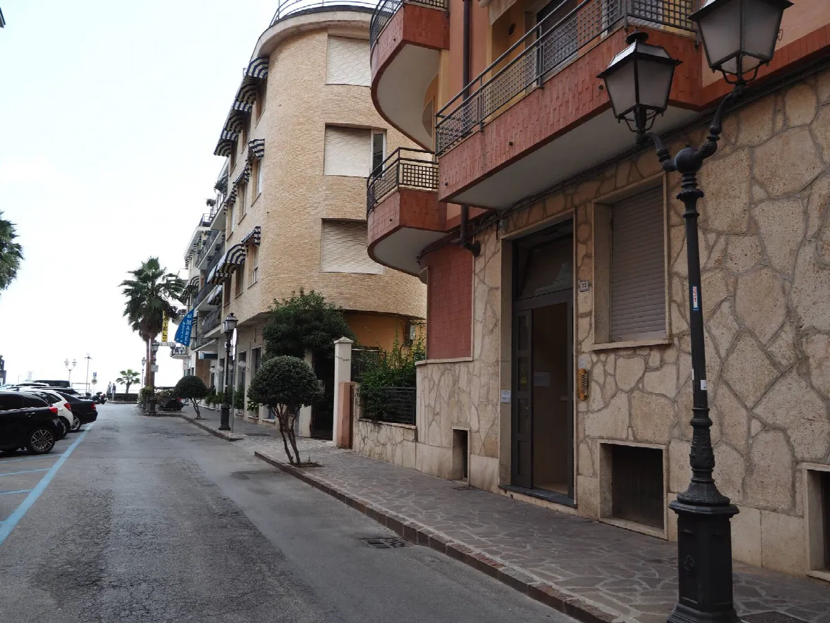 Appartamento in vendita a Alassio, Lungomare - foto 1