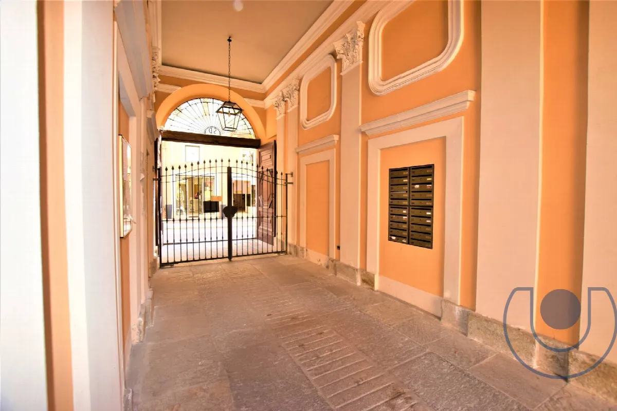 Appartamento in vendita a Chieri, Centro - foto 2