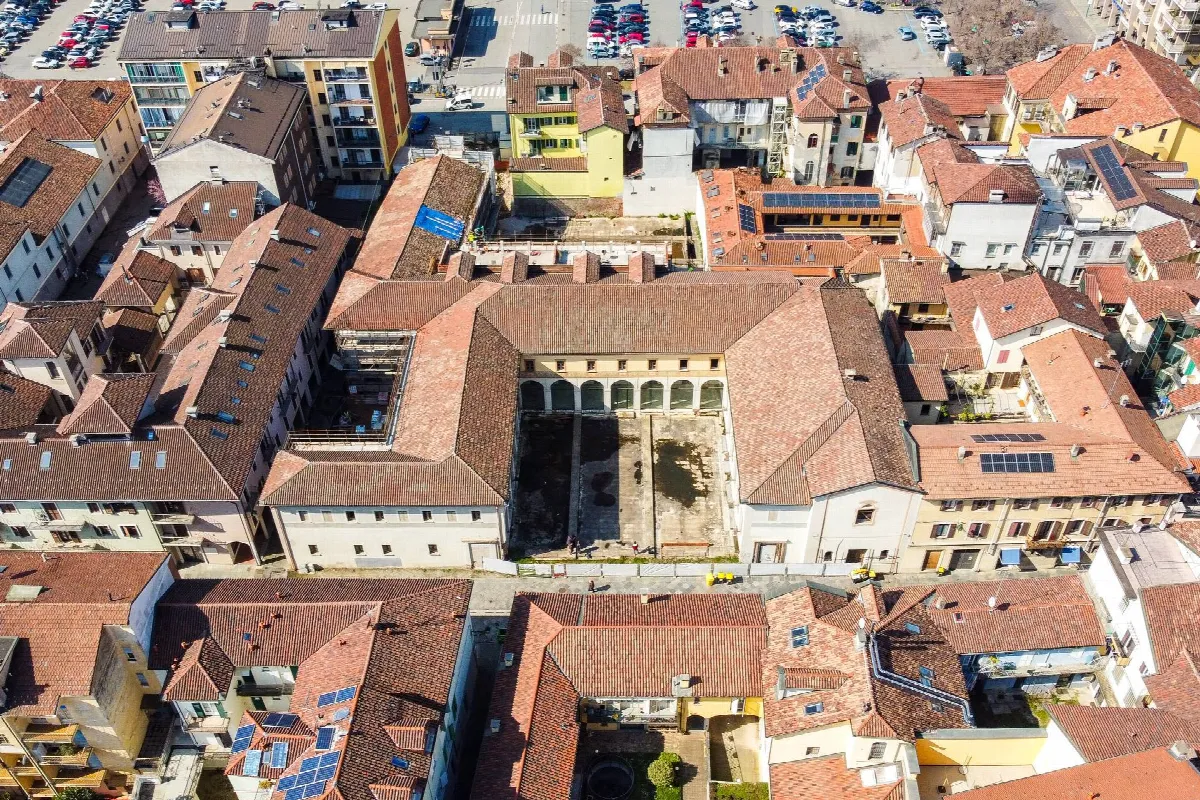 Appartamento in vendita a Chivasso, Centro - foto 1