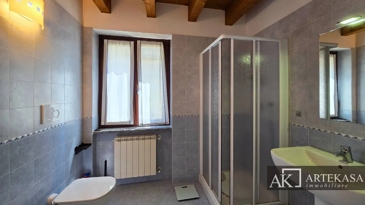 3 LOCALI in vendita a Novara, 1 - Centro - foto 9